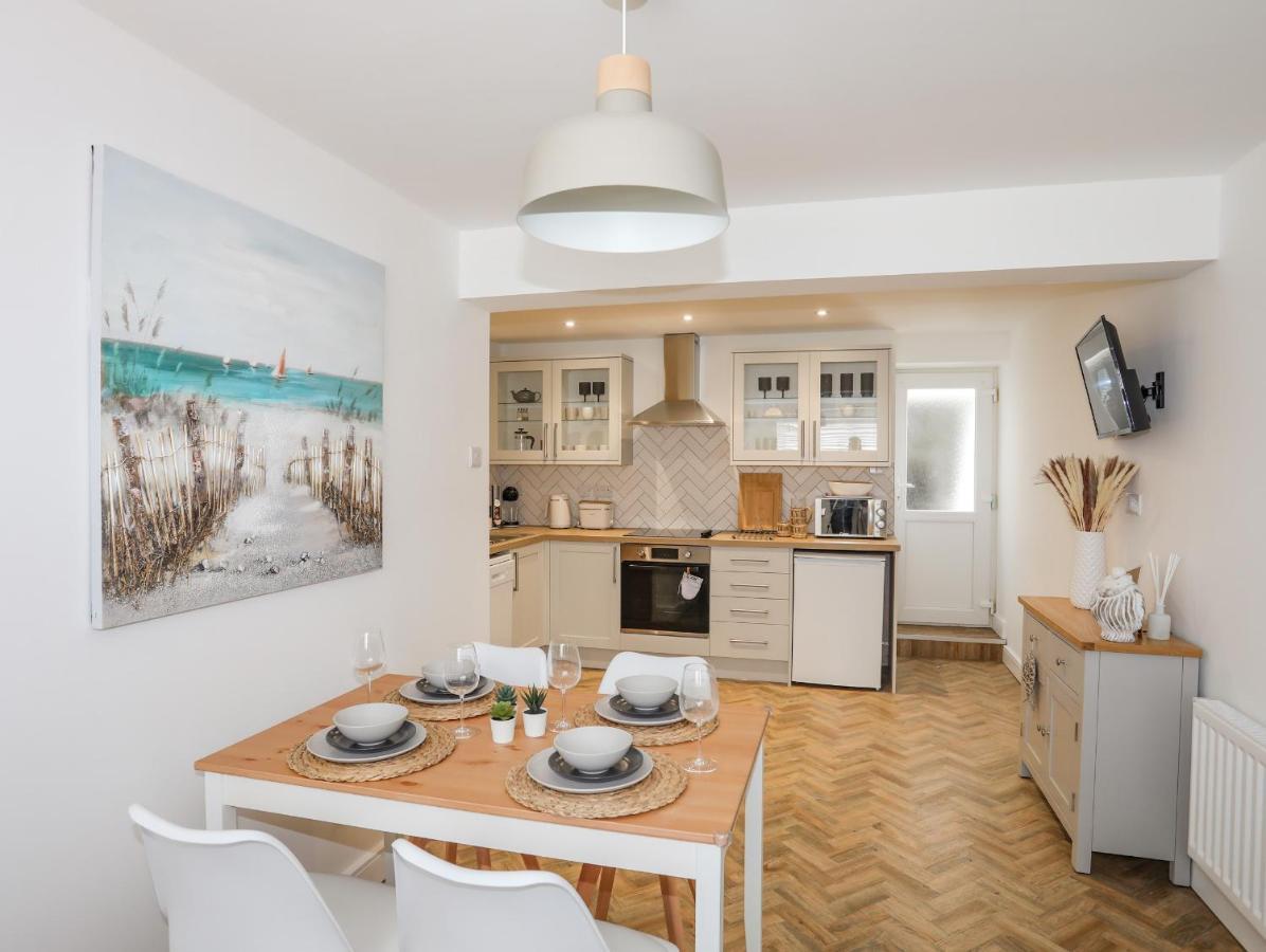 Apartament A Mor Llanfairpwllgwyngyll Zewnętrze zdjęcie
